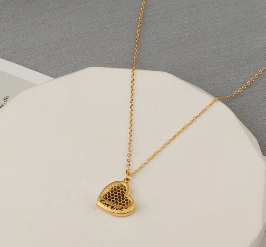 Love Pendant Necklace Set - Describings