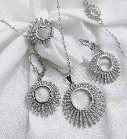 Cubic Zircon Set - Describings