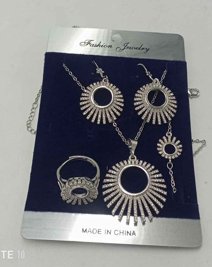 Cubic Zircon Set - Describings