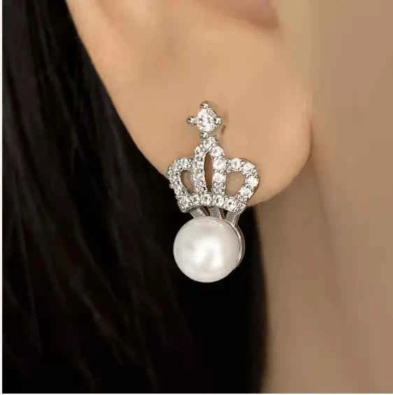 Crown Pearl Necklace Set - Describings