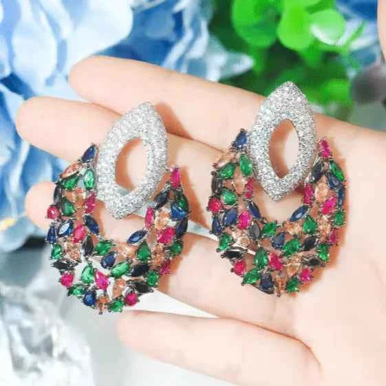 Zirconia Claw Necklace Set - Describings