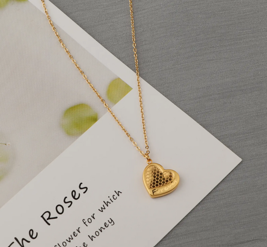 Love Pendant Necklace Set - Describings
