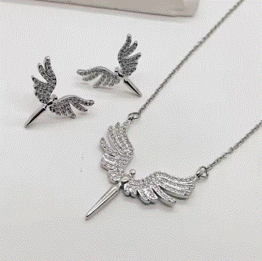 Angel Wings Stainless Steel Necklace Set - Describings